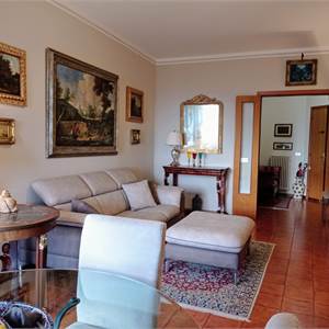 4 o più locali In Vendita a Osimo