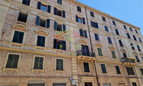 4 o più locali In Vendita a Ancona