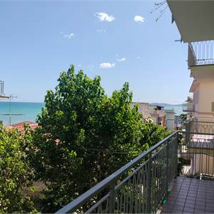 Appartamento In Vendita a Falconara Marittima