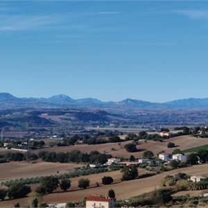 3 locali In Vendita a Osimo