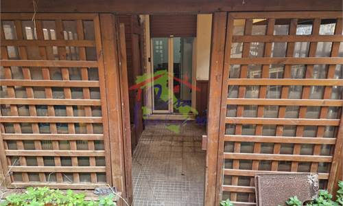 V003957 ANCONA- BORGO RODI CON TERRAZZA E CORTE