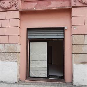 Negozio In Vendita a Ancona