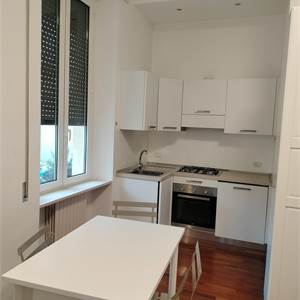 Appartamento In Affitto a Ancona